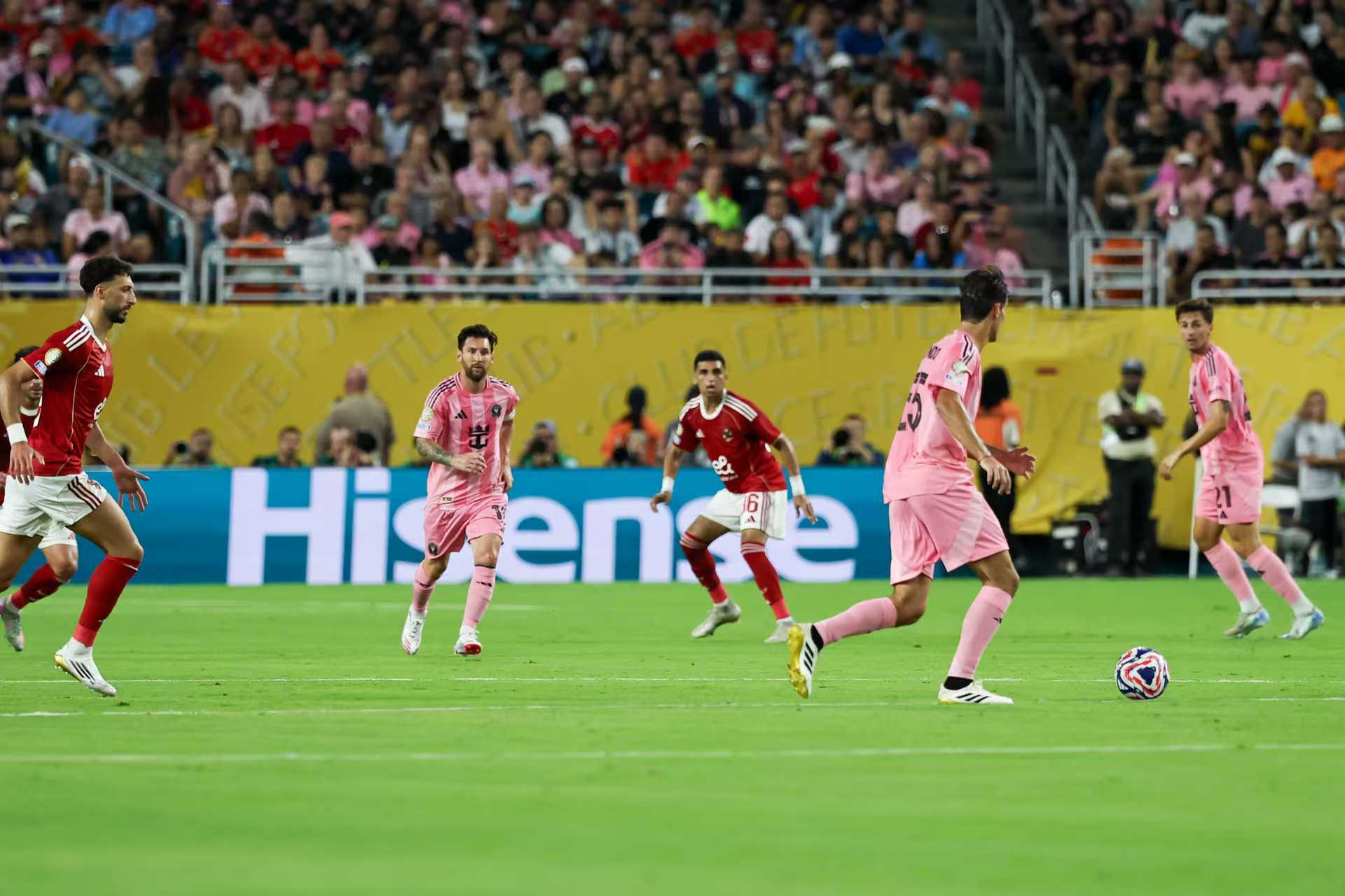 关于国际比赛日突围战来临，多特蒙德围绕足总杯强势反弹，震撼外界，团队化学反应显著的信息