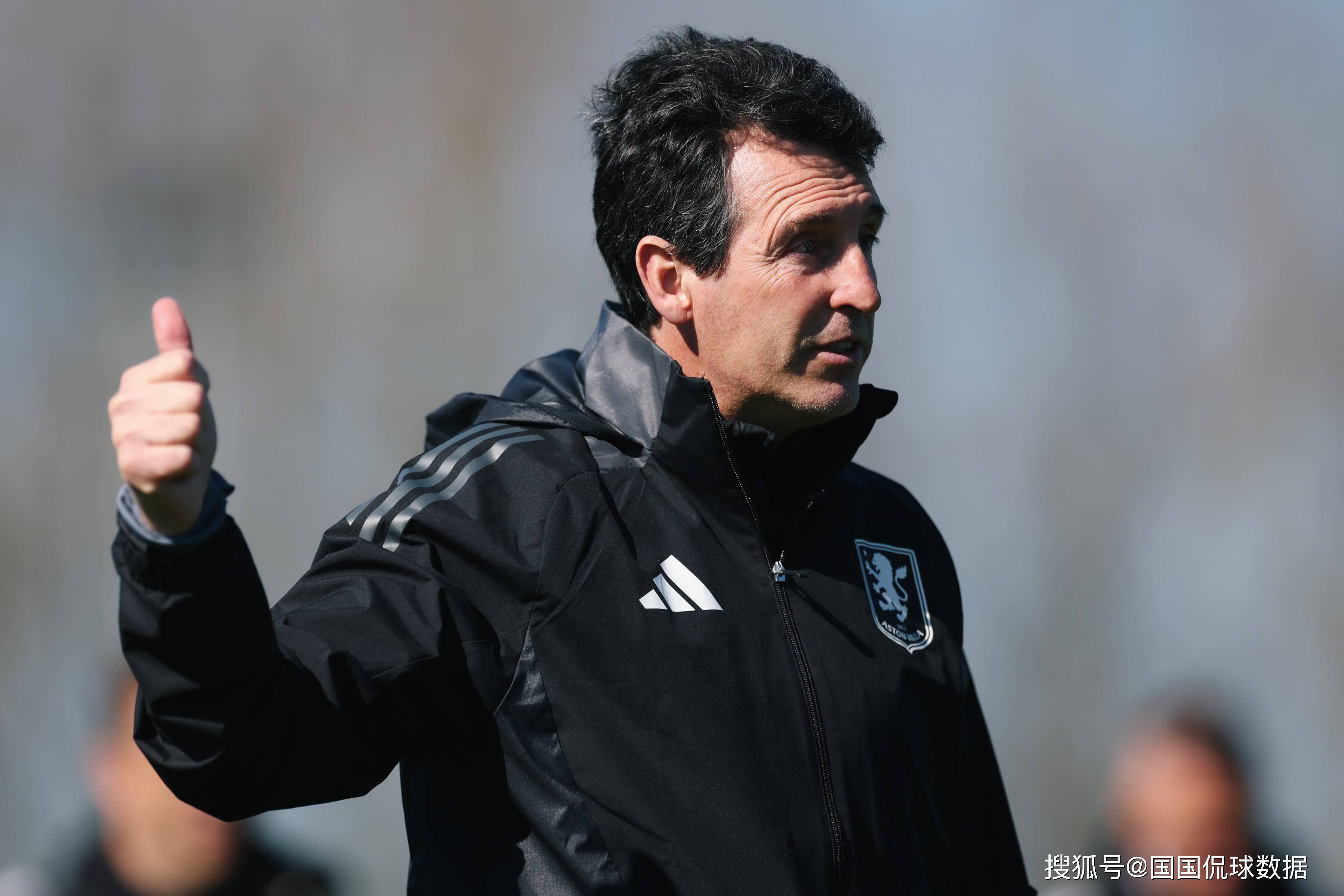 关于欧冠倒计时，阿斯顿维拉国际比赛日单刀错失，细节引发关注，话题不断，心理建设被强调的信息